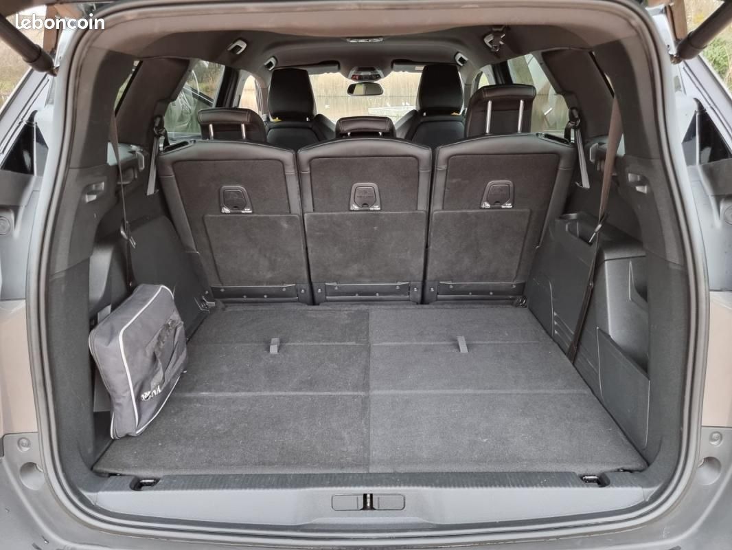 Peugeot 5008 BlueHDi 130ch SS BVM6 GT Line – Caméra