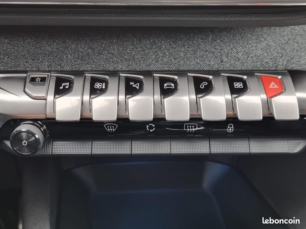 Peugeot 5008 BlueHDi 130ch SS BVM6 GT Line – Caméra