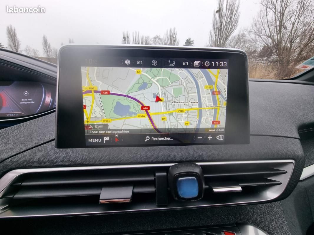 Peugeot 5008 BlueHDi 130ch SS BVM6 GT Line – Caméra